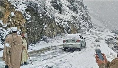 8 die, 16 injured in rain and snowfall related incidents in KP