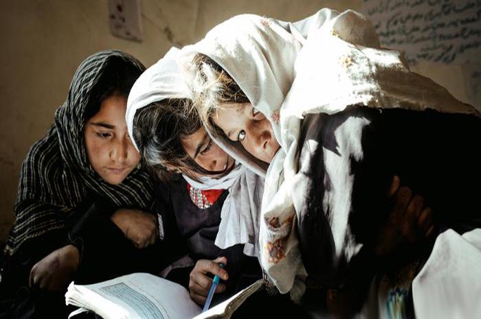 طالبان حکومت لڑکیوں کی تعلیم کے لئے پرعزم ہے :  افغان وزارت تعلیم