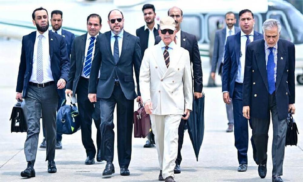 PM leaves for Azerbaijan to attend ECO summit