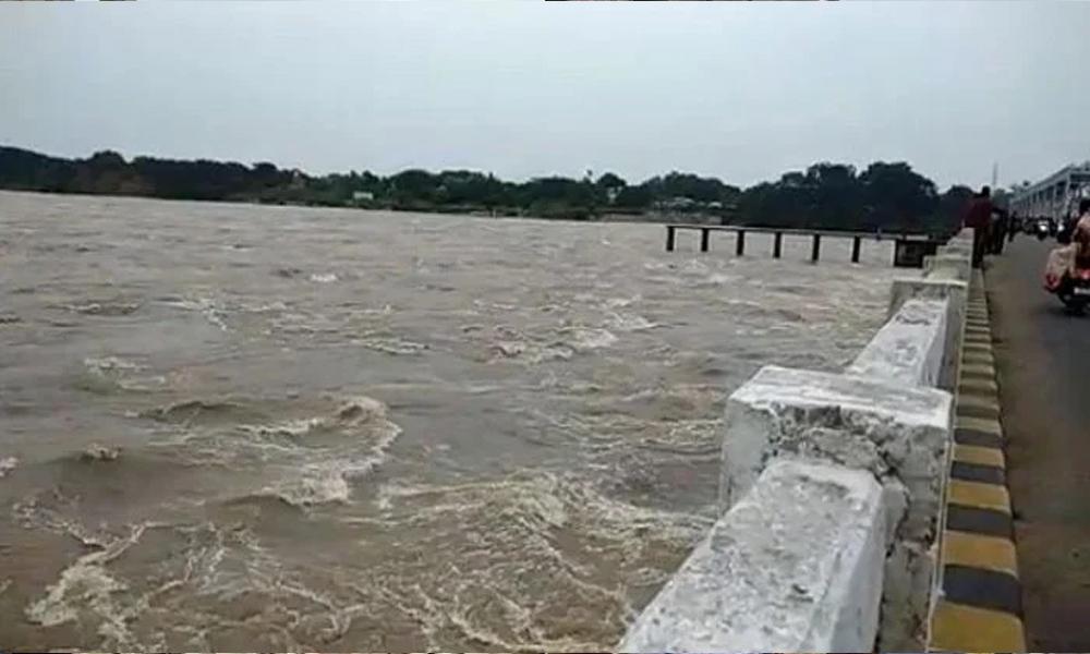 Alert issued regarding water flow, flooding in rivers