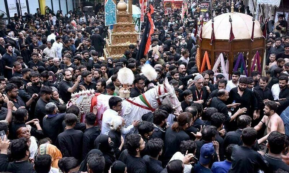 Strict security measures for main processions of Muharram 9 in Karachi, Lahore