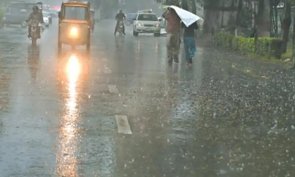 ملک کے مختلف حصوں میں آج بارش کا امکان