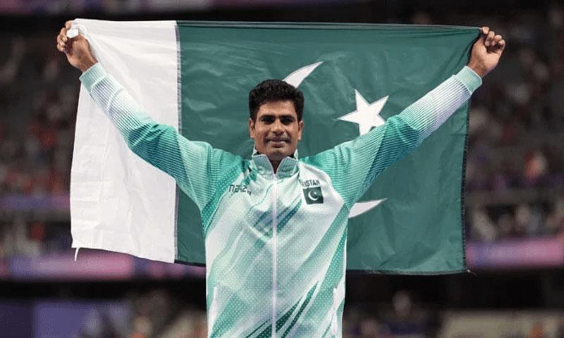 پاکستان کے اولمپک گولڈ میڈلسٹ ایتھلیٹ ارشد ندیم ٹریننگ کیلئے برطانیہ چلے گئے