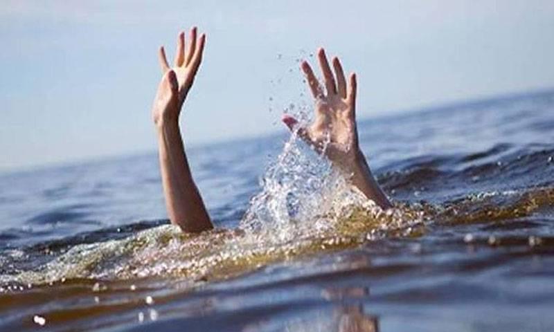 لکی مروت: بارش کے پانی میں نہاتے ہوئے4 بچے ڈوب کر جاں بحق