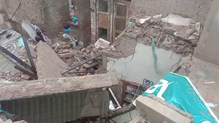Two women killed in building roof collapse in Karachi