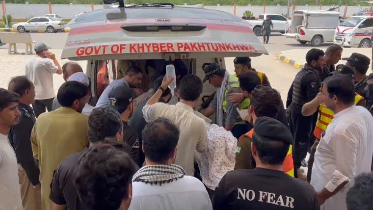 ہنگو: پولیس اور سیکیورٹی فورسز کی مشترکہ کارروائی، 5  دہشتگرد ہلاک،ڈی پی او، ایس ایچ او زخمی