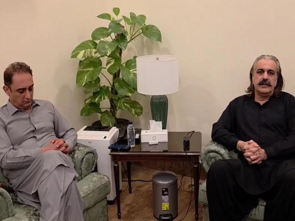 سینیٹ الیکشن : علی امین  سے ملاقات کے بعد ناراض امیدوار کا کاغذات نامزدگی واپس لینے کا اعلان