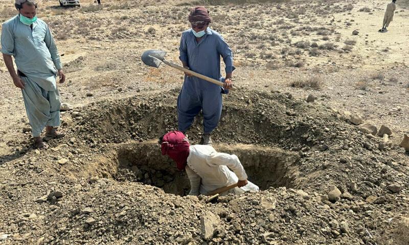 دوہرا قتل کیس : پوسٹ مارٹم رپورٹ میں دونوں مقتولین کو  16 گولیاں لگنے کی تصدیق