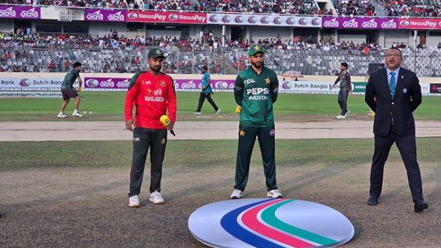 Bangladesh win toss, elect to field first against Pakistan in third T201