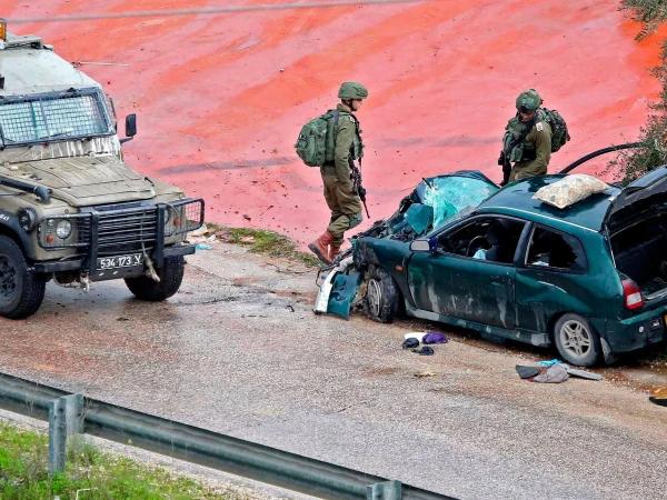 اسرائیل: تیز رفتار کار فوجیوں پر چڑھ دوڑی،معتدد کی حالت تشویشناک