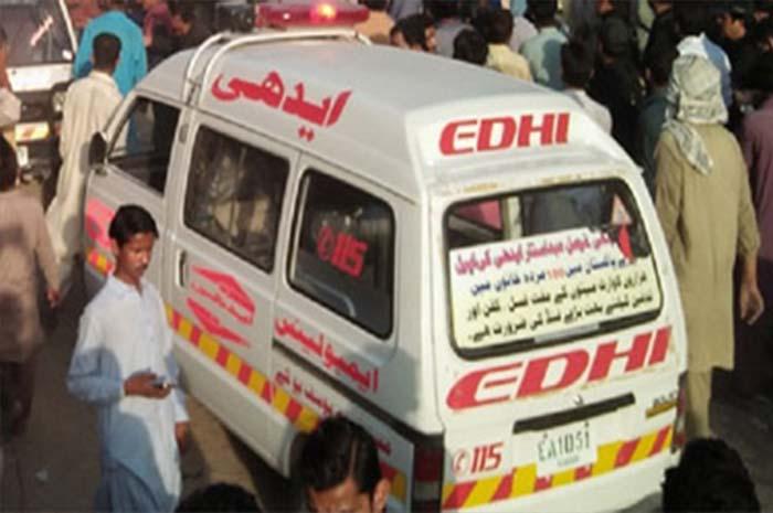 سیہون شریف : انڈس ہائی وے پر مسافر وین کوحادثہ ، 2افراد جاں بحق 