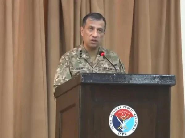 وطن عزیز کے روشن مستقبل کے لیے نوجوانوں کا کردار سب سے اہم ہے، ڈی جی آئی ایس پی آر
