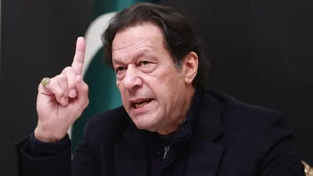 بانی پی ٹی آئی  کو اسلام آباد پولیس پر حملے کے کیس میں سمن جاری