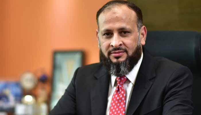 خاتون کو ہراساں کرنے پر سی ای او کے الیکٹرک کو  عہدے سے ہٹانے کا حکم، جرمانہ عائد