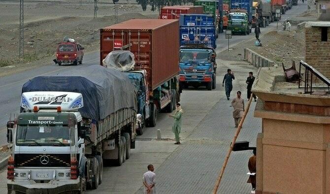 Pakistan bans entry of Afghan cargo drivers without visa