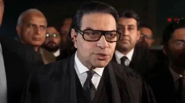 عدالتی نظام  جانبدار ہو چکا ہے ،5 اگست  سے  ملک گیر احتجاجی تحریک شروع کریں گے ،  سلمان اکرم راجہ