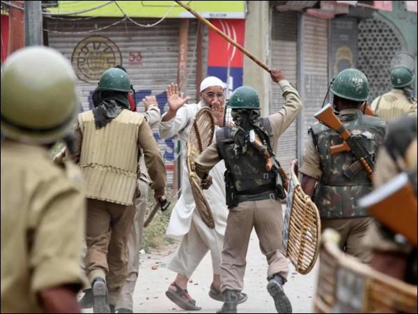 مقبوضہ کشمیر میں بھارت کے ناجائز غاصبانہ انضمام کو 6 سال مکمل،دنیا بھر میں کشمیری آج یوم استحصال منارہے ہیں