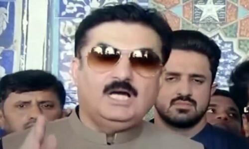 اسمبلی میں ایک اگر ایک بھی رکن زیادہ ہو ا تو  حکومت گرا دیں گے، فیصل کریم کنڈی کی دھمکی