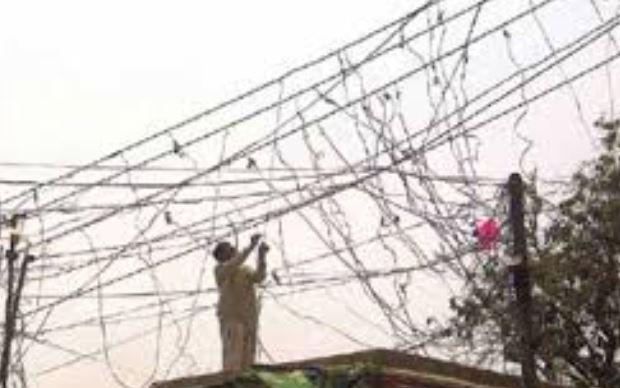 FESCO cuts power to entire village over theft, Rs10m dues