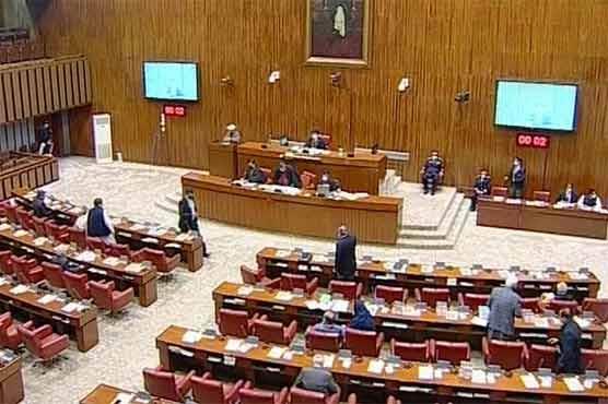 سینیٹ اجلاس: یومِ آزادی اشتہار میں قائداعظم کی تصویر غائب ہونے پر اپوزیشن کا شدید احتجاج