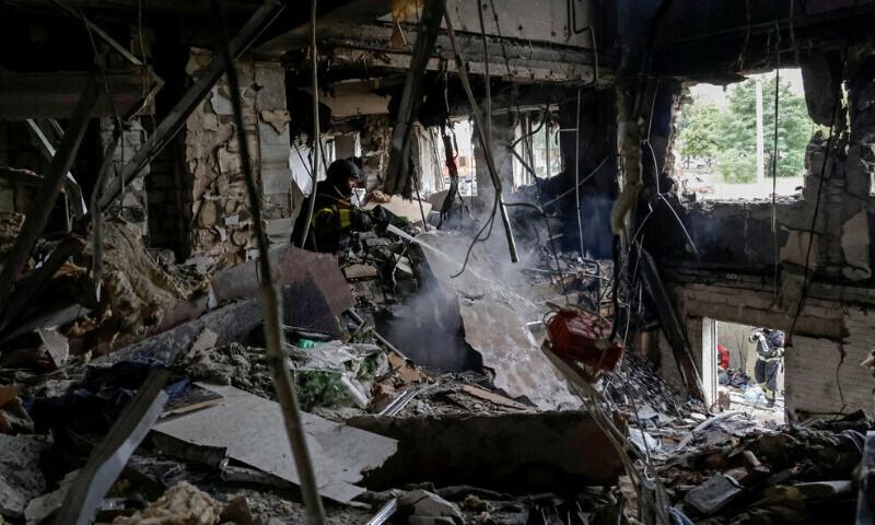 زیلنسکی، ٹرمپ ملاقات سے پہلے روس کا یوکرین پر بڑا حملہ، 10 افراد ہلاک،متعدد زخمی
