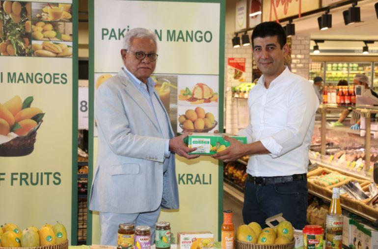 Pakistani Embassy hosts mango tasting event in Ankara to promote exports