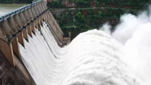 Tarbela at 100%, Mangla at 75%: Flood Forecasting Division issues warning