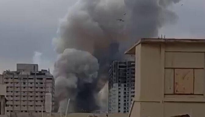 Blast at cracker warehouse in Karachi leaves 25 wounded