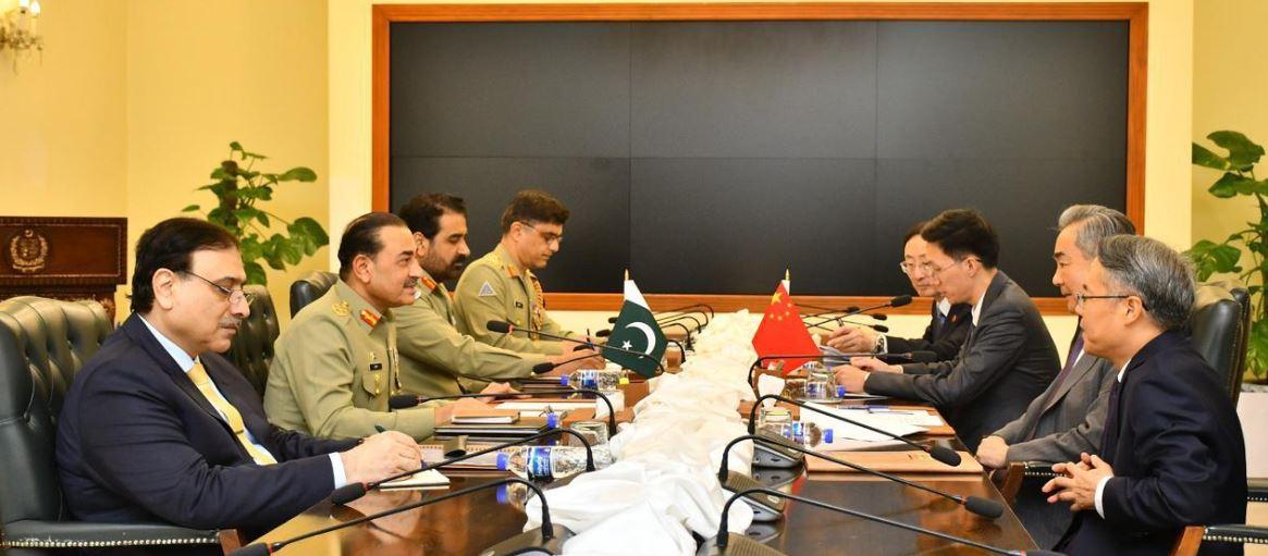 Field Marshal Asim Munir meets Chinese FM Wang Yi in Islamabad