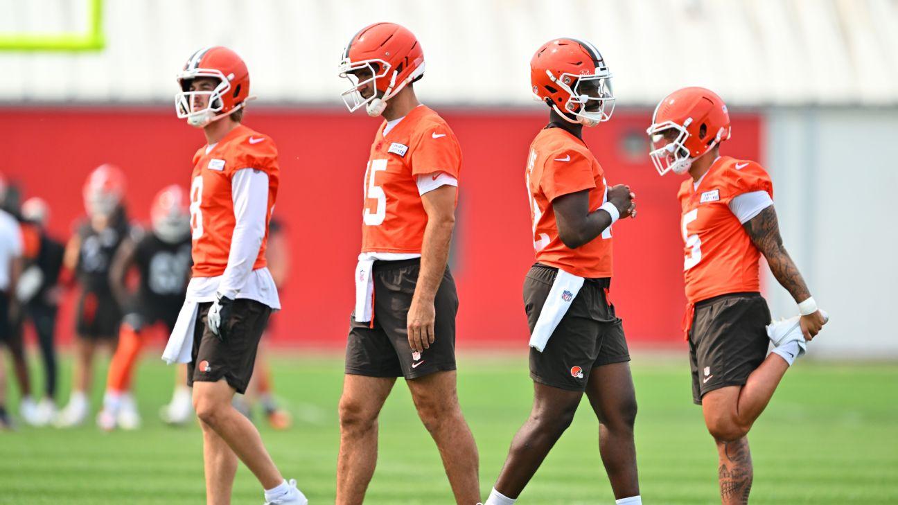 Browns GM in favor of keeping 4 QBs on roster