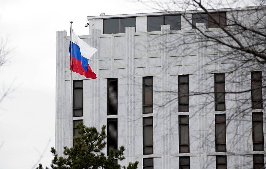 184 staff members to stay at Russian embassy in US after expulsion