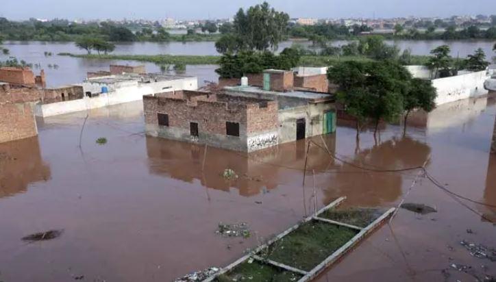 Nearly 1.5m people displaced in Punjab floods declared worst in last four decades