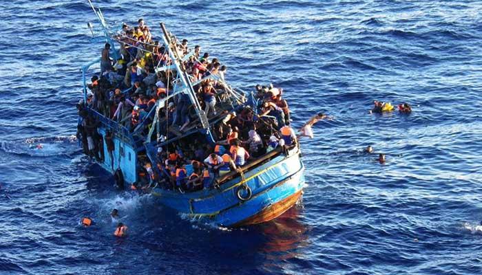 افریقی ملک موریطانیہ کے قریب تارکین وطن کی کشتی الٹ گئی، درجنوں افراد جاں بحق،100سے زائد لاپتہ