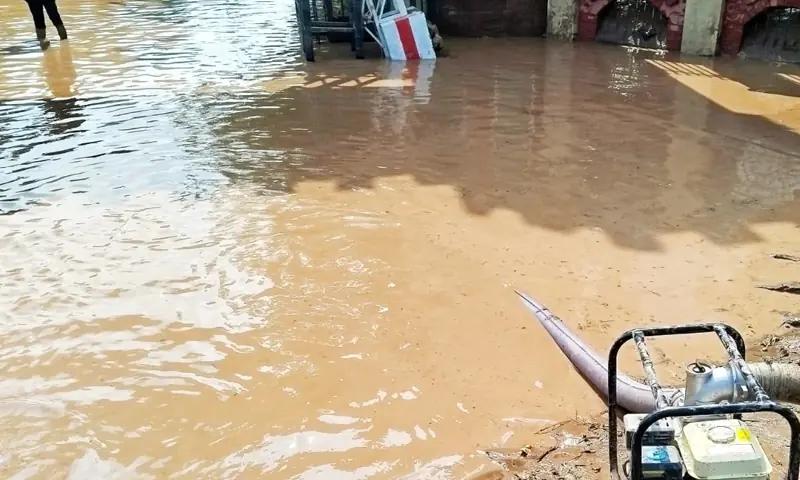 پشاور اور ملحقہ علاقوں میں اربن فلڈنگ کی صورتحال، پی ڈی ایم اے کا ریسکیو آپریشن جاری