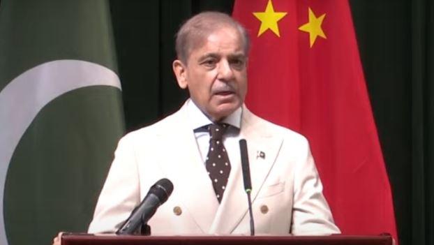 PM highlights strong Pakistan-China ties during Tianjin University visit