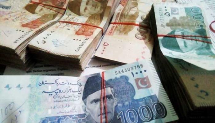 پاکستان نے2 ہزار 600 ارب روپے کا قرضہ قبل از وقت ادا کردیا، مشیر خزانہ