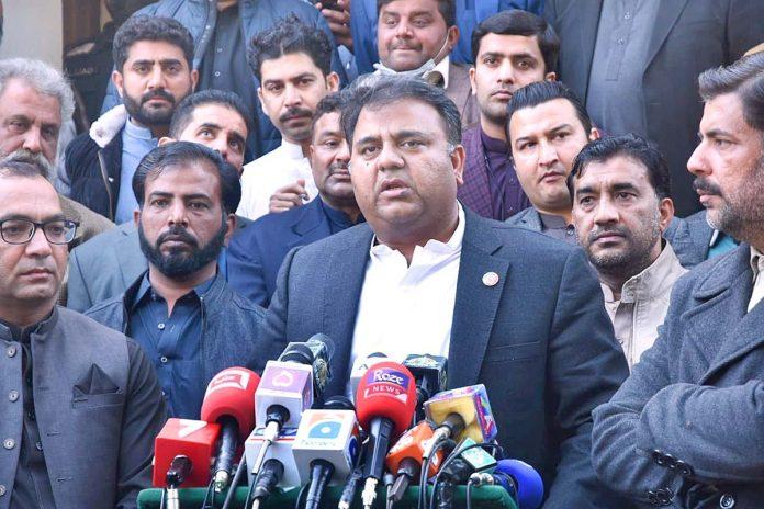 State to revenge for martyred soldiers in Balochistan: Fawad