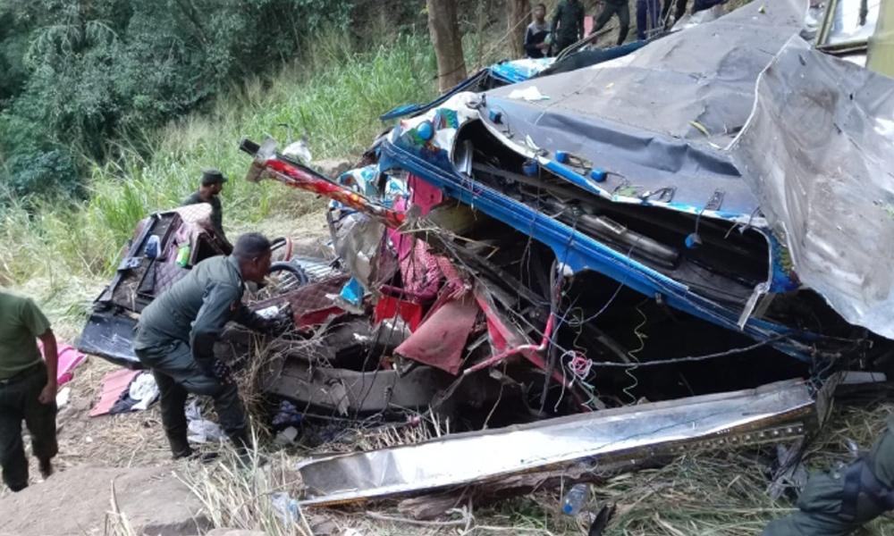 Sri Lanka: Tourist bus plunges into deep gorge, killing 15