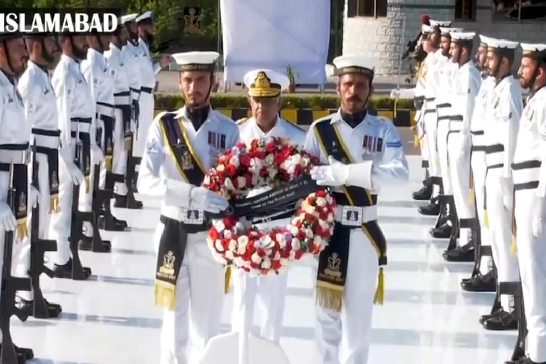 پاکستان کا دفاع ناقابل تسخیر ہے اور دشمن کی کسی بھی جارحیت کا فیصلہ کن جواب دیا جائے گا، نیول چیف