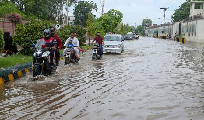 PDMA issues heavy rain alert for most Punjab districts