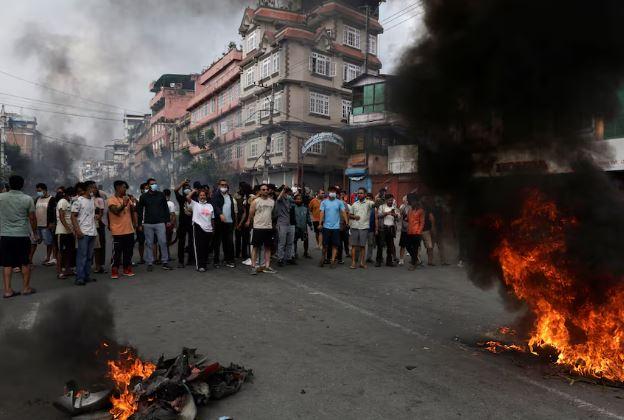 Anti-corruption protesters in Nepal defy curfew, govt lifts social media ban