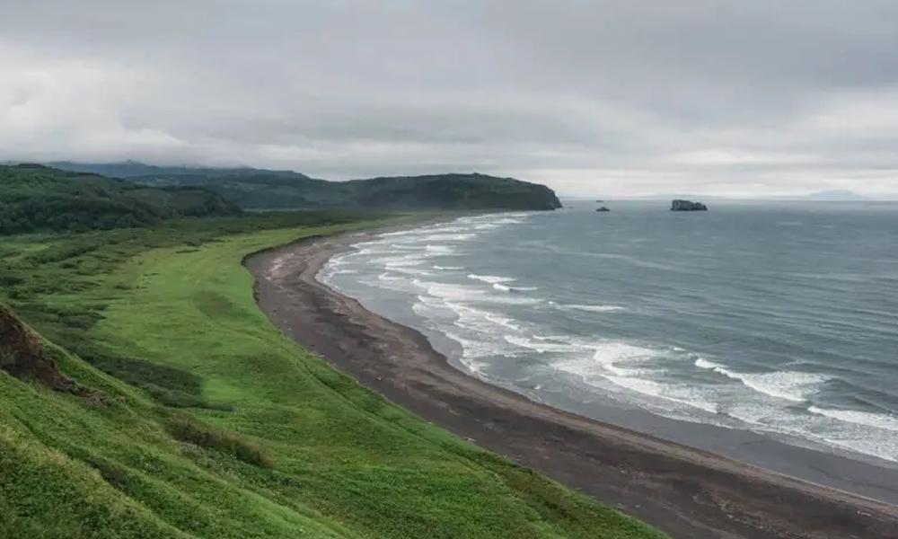 7.1 magnitude earthquake hits eastern Russia, tsunami feared