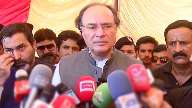 سیلاب کے نقصانات کا تخمینہ لگانےکے لیے سروے کیے جا رہے ہیں، وزیر خزانہ