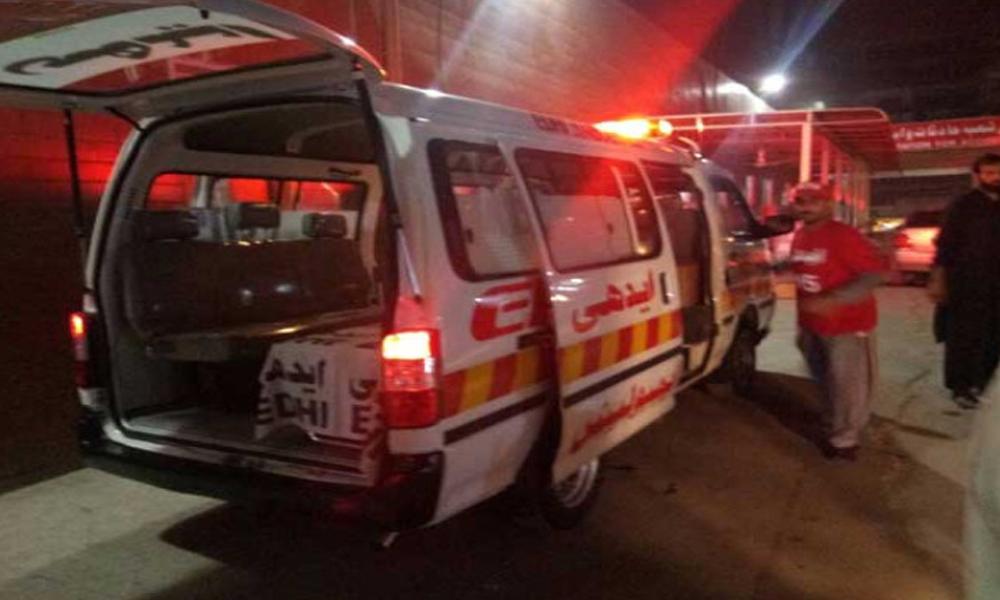 Three accidents in an hour in Karachi, four including mother, son killed