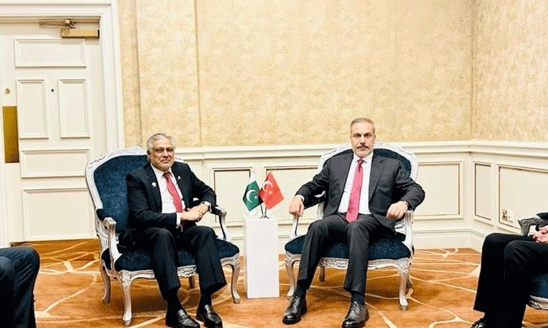 وزیر خارجہ اسحاق ڈار کی ترک ہم منصب سے ملاقات، قطر پر اسرائیلی حملے کی مذمت