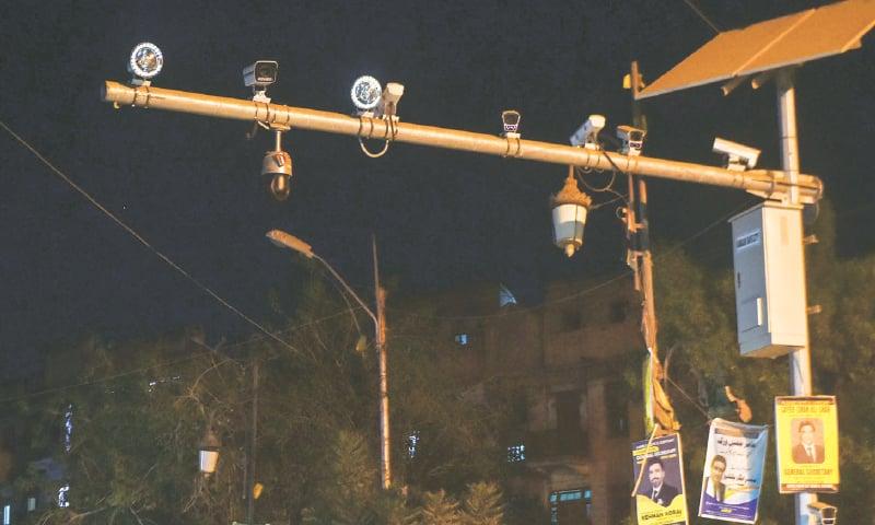 Karachi installs 891 cameras under phase one of safe city project