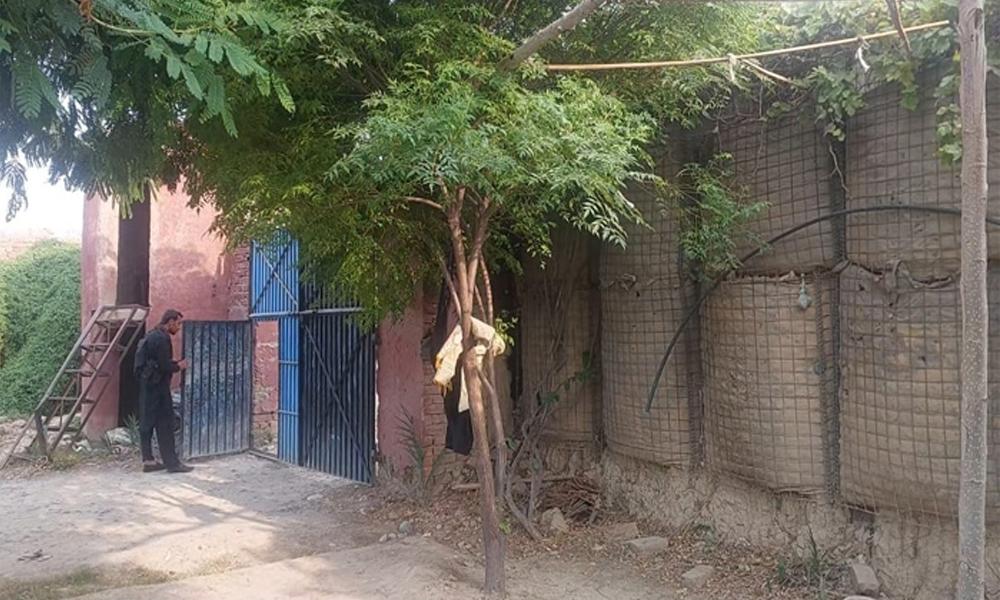 Terrorist attacks foiled in Bannu, Karak, 3 killed, 4 injured