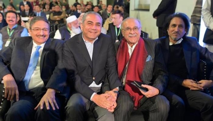 رمیز راجہ اور نجم سیٹھی کو طلب کرلیا گیا، پی سی بی کا ایشیا کپ پر بڑا فیصلہ متوقع
