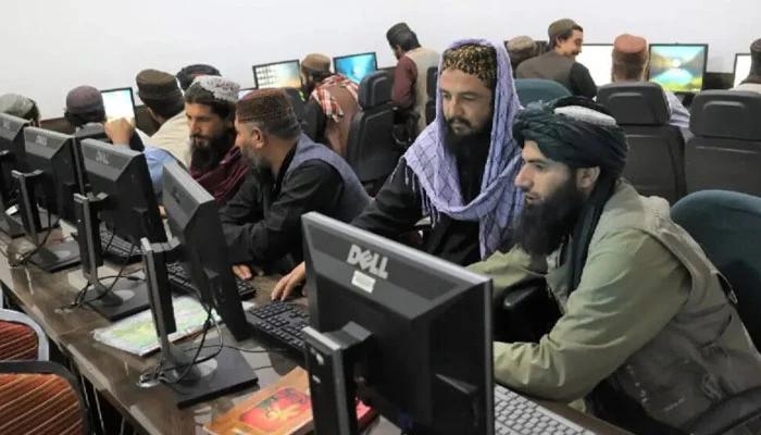طالبان  کی جانب سے افغانستان میں انٹرنیٹ پر پابندی لگا دی گئی