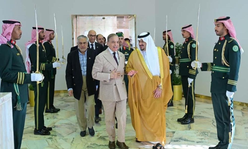 PM Shehbaz Sharif leaves for London after completing Saudi visit